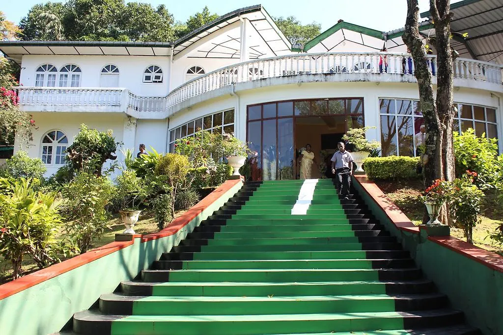Royal Mount Hotel Kandy