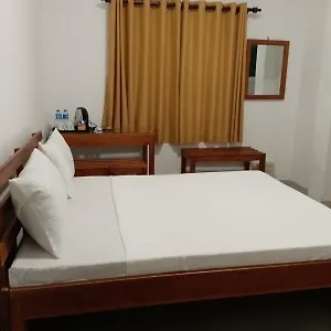 Hotel Seven Lotus